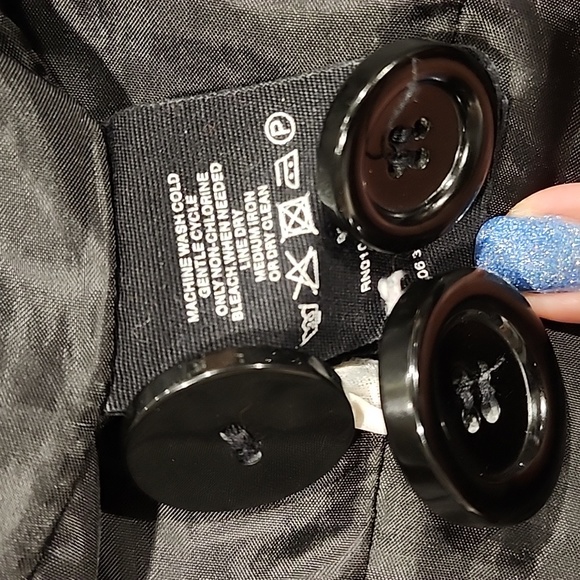 Elegant Pea Trench Coat - Picture 7 of 8